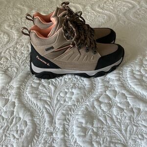 Women's Hiking Boots - Brown and Black